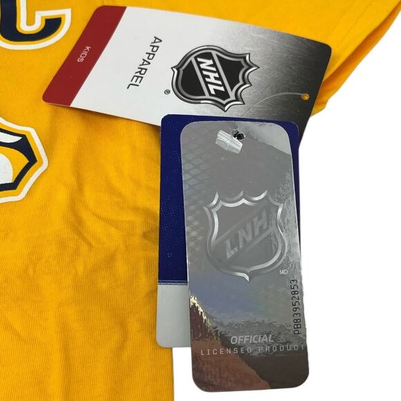 NHL Nashville Predators Roman Josi #59 Captain Kids T-Shirt Gold Small (4) NWT - Picture 5 of 6
